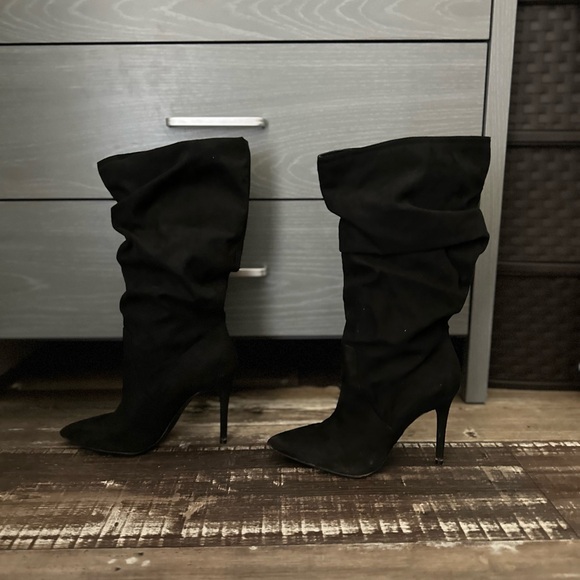 Jessica Simpson”Layla” Pull On Mid-Knee Slouched Pointy Stiletto High Heel Boots - Picture 3 of 5